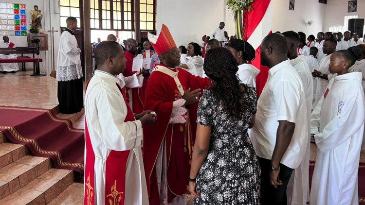 Gabon&nbsp;: Lundi et mercredi prochains déclarés chômés et payés pour la Pentecôte et l’Aïd el-Kébir
